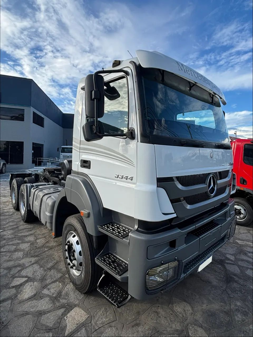 MB Axor 3344 - ano 2017 