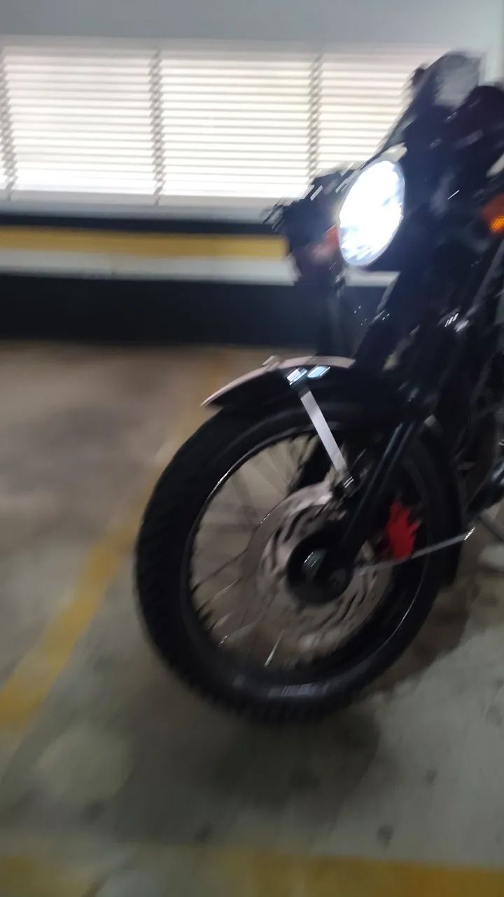 Triumph Boneville T100 Customizada 2014 - Foto 5