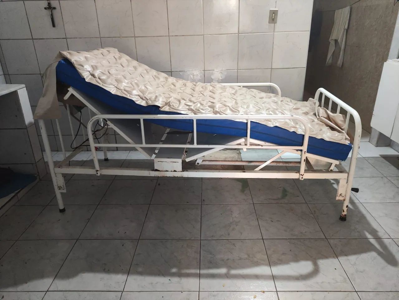 Cama hospitalar (com colchões perfeitos) - Foto 2