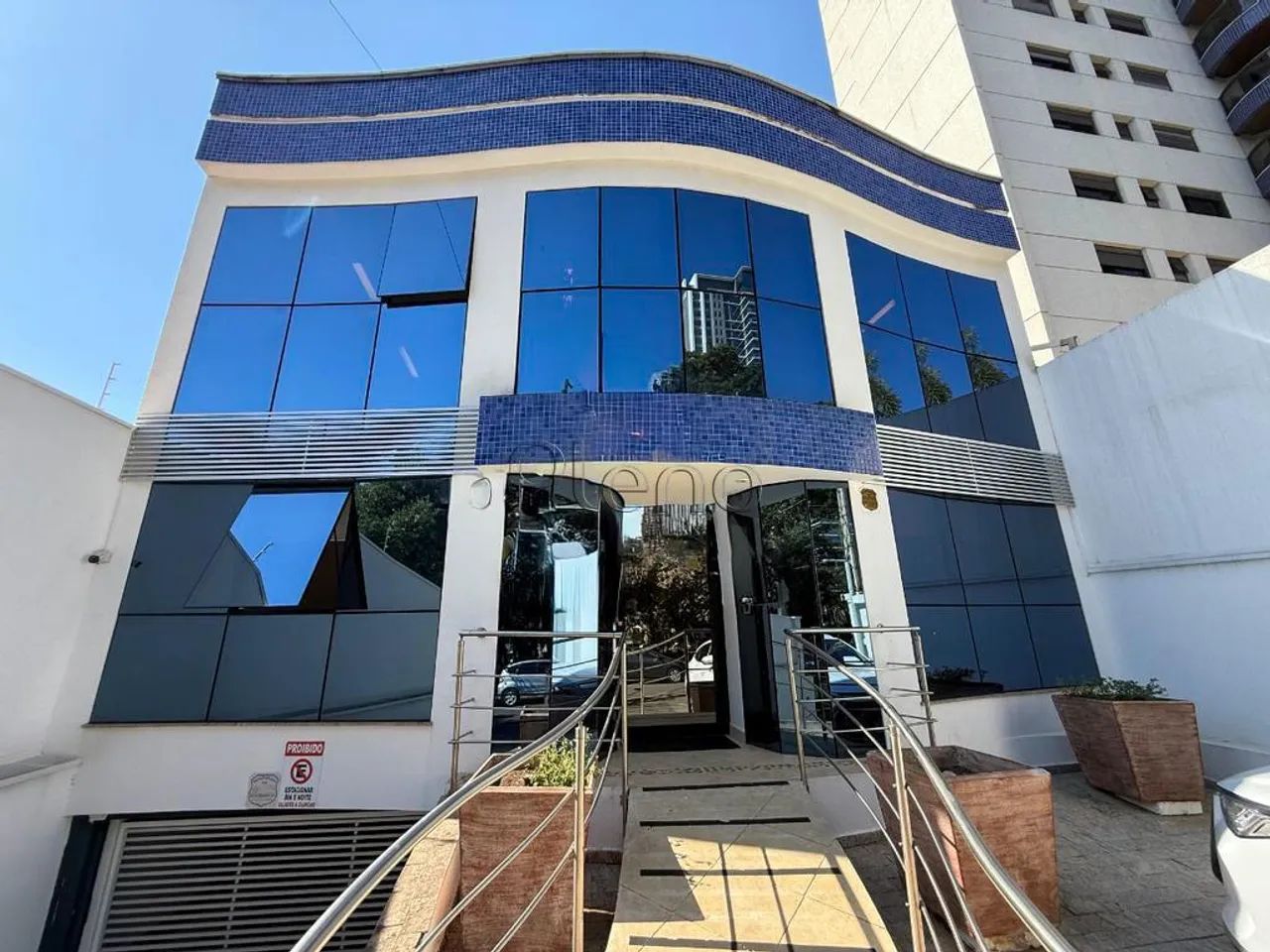 Prédio para alugar em Campinas, Cambuí, com 250 m² - Foto 2
