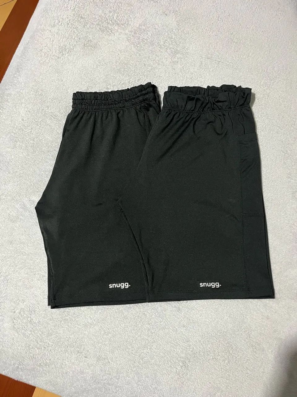Lote de roupas e sapatos - Foto 2