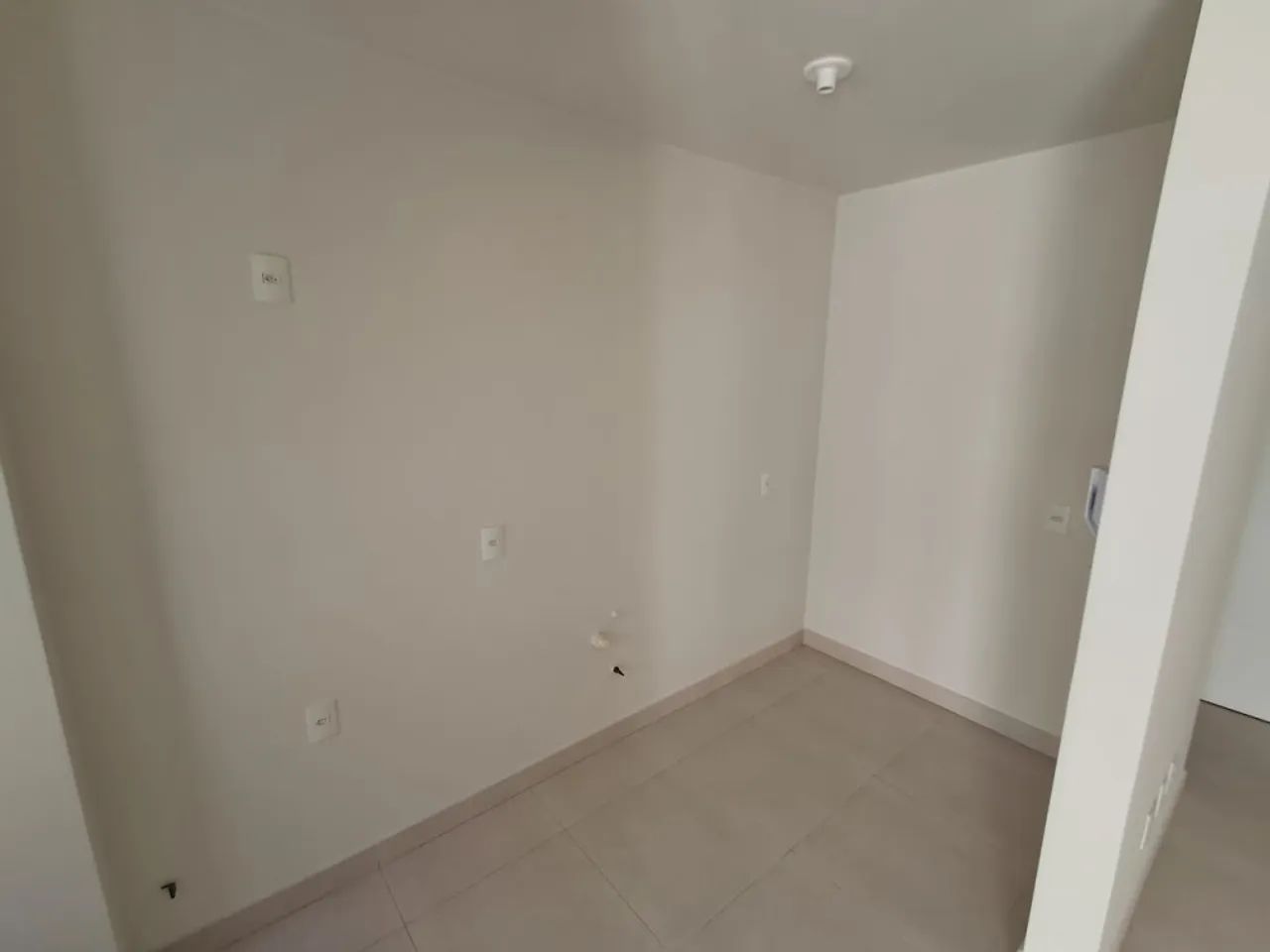 Apartamento (Padrão), com 2 quartos e 1 banheiros à Venda, 61 m² em Criciúma/SC - Foto 4