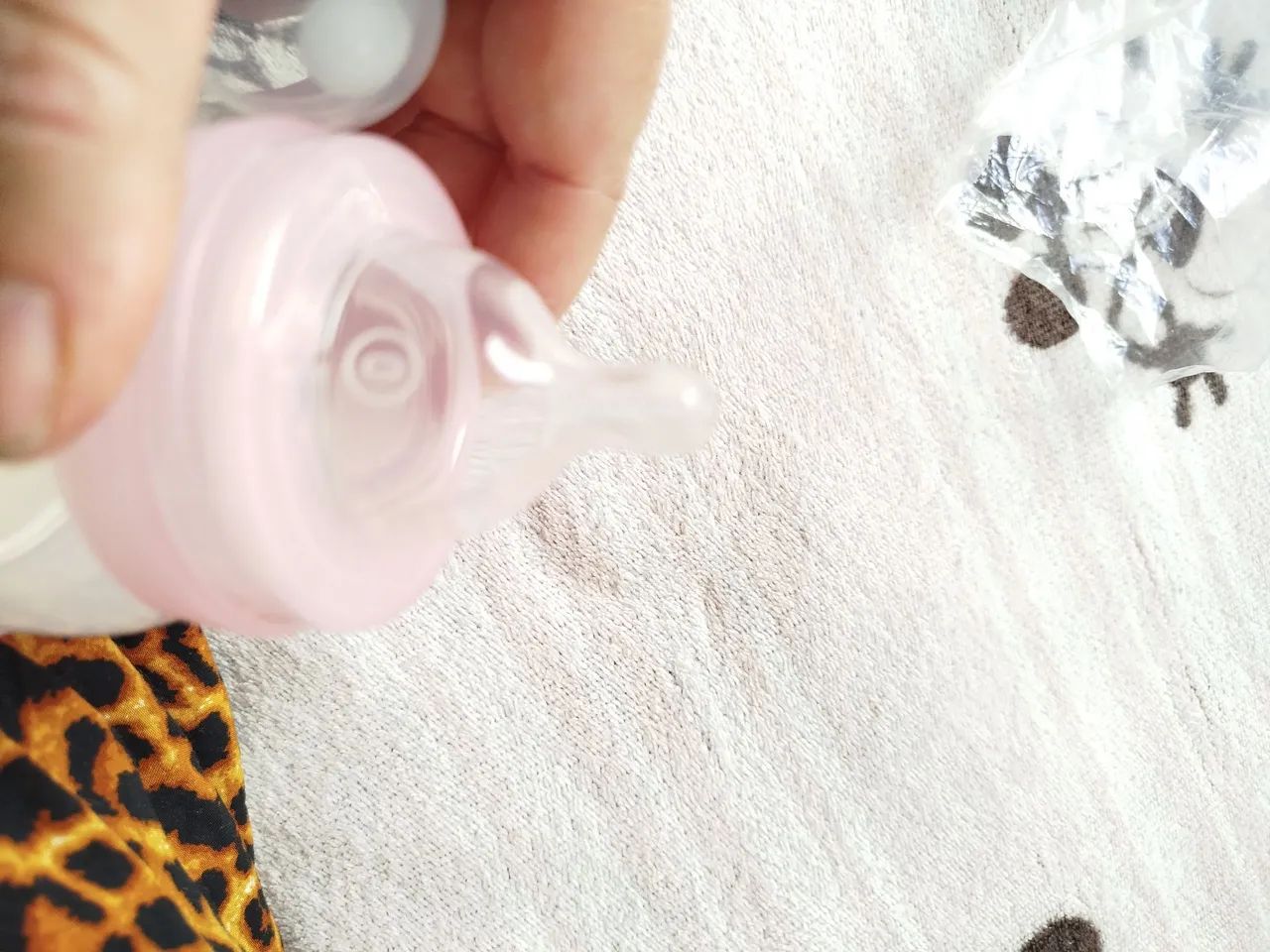 Vendo mamadeira Mam com 3 bicos  - Foto 3