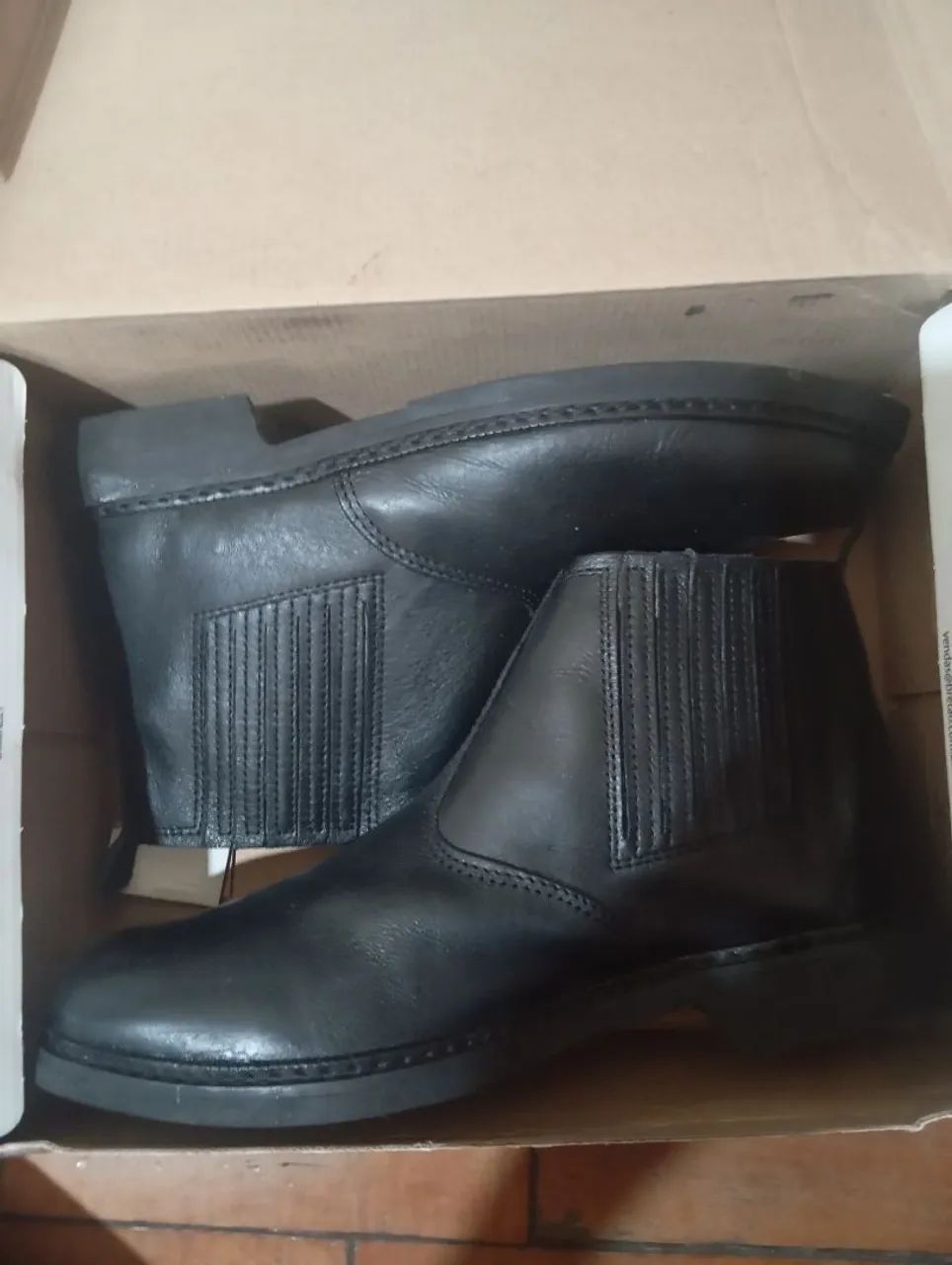 Vendo Botina Couro legítimo  - Foto 4