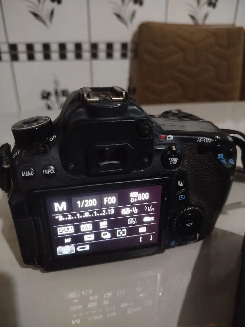 Canon EOS 70D65606297020545122