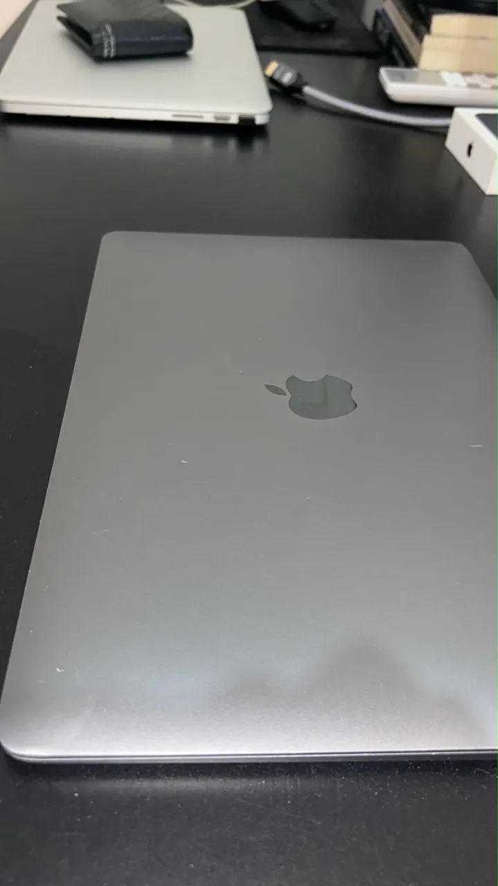 MacBook Air m1 || 256gb SSD 8gb RAM || Bat 90% - Notebooks