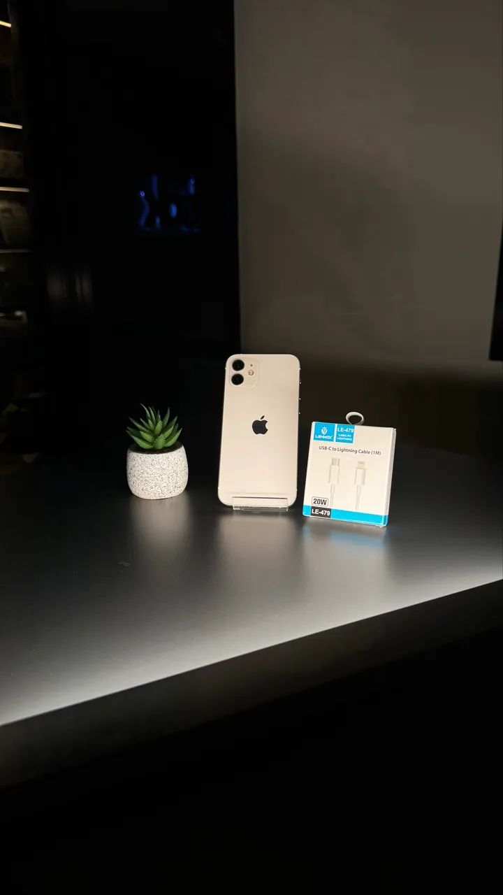 iPhone 12 64 GB
