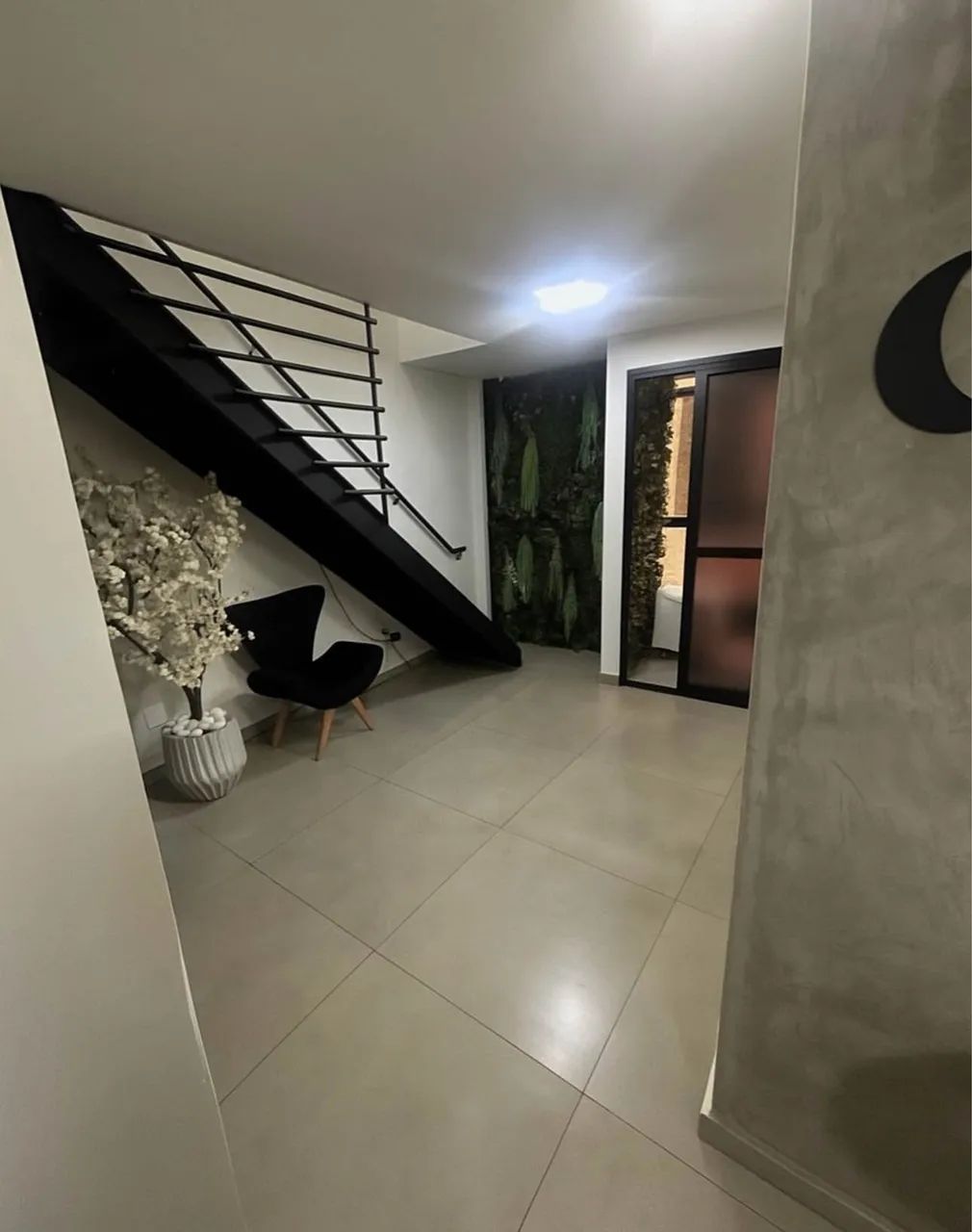 Alugo espaço para nail design ou loja