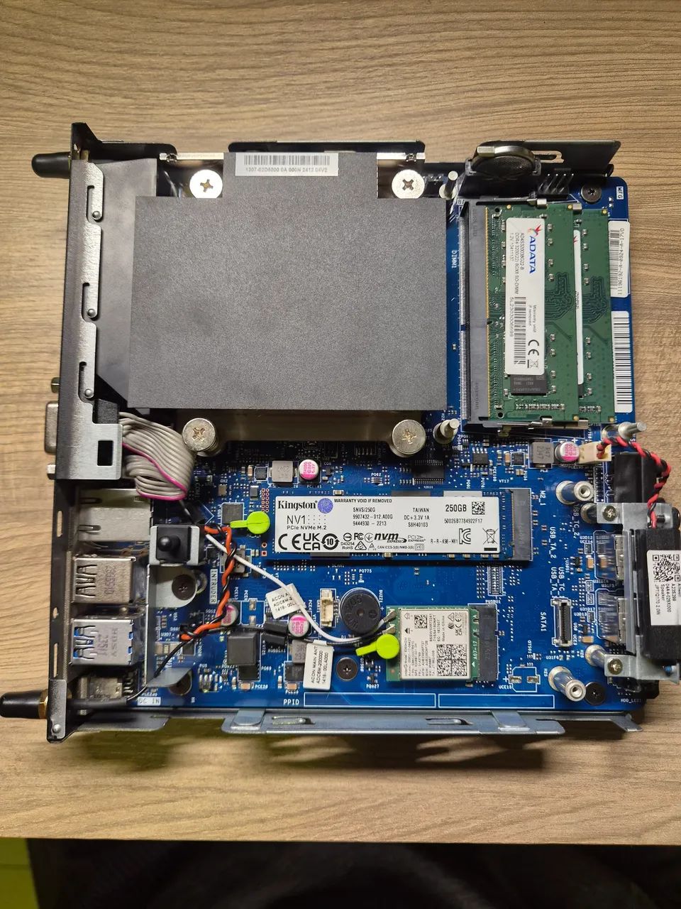 Mini PC Ryzen 5 Pro, 16GB de RAM - Foto 3