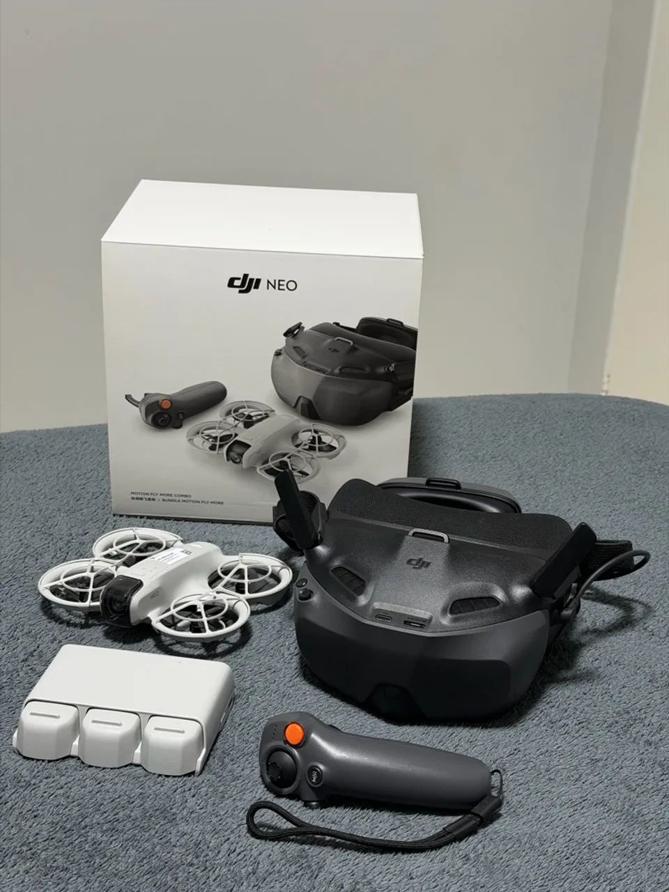 Drone DJI Neo + Óculos e controle 