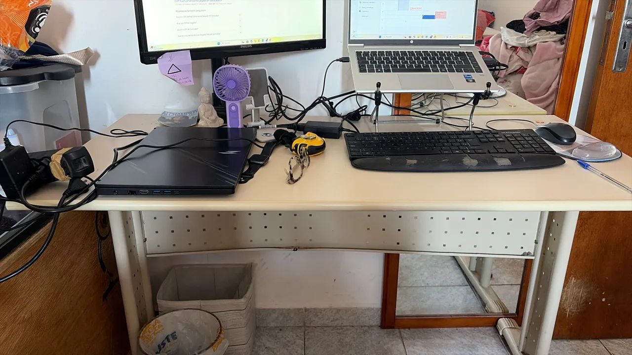 Mesa de escritório 