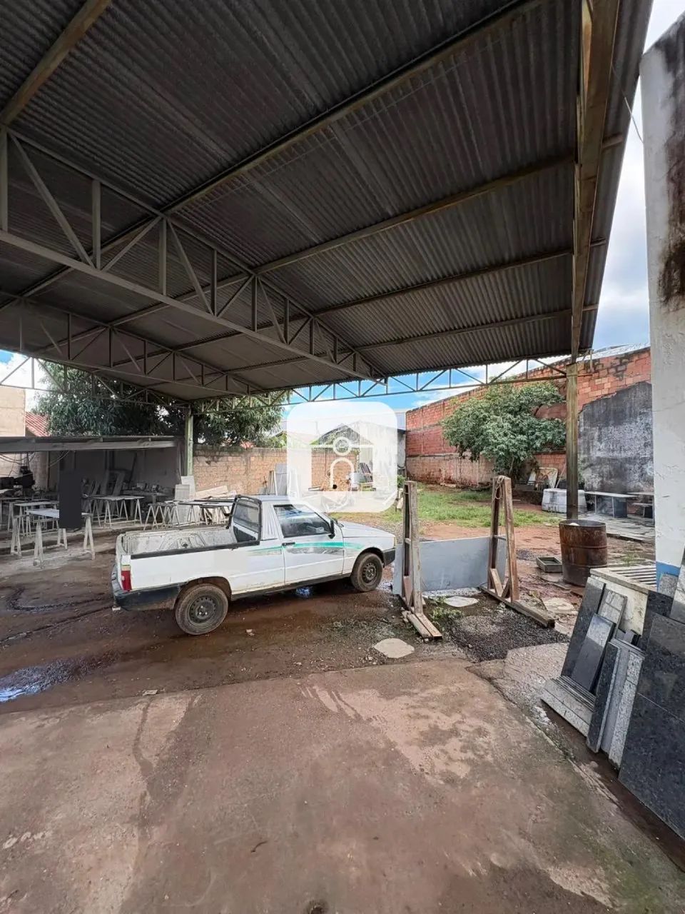 EXCELENTE ÁREA NA AV GETÚLIO VARGAS - Foto 3