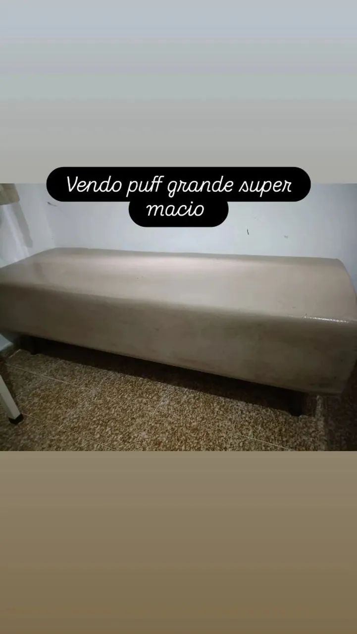 Vendo puff grande super confortável e base reforçada 