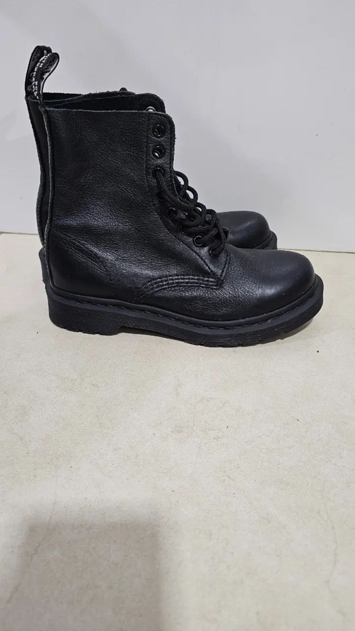 Bota Dr. martens 1460 preta (black smooth boots) - Foto 2