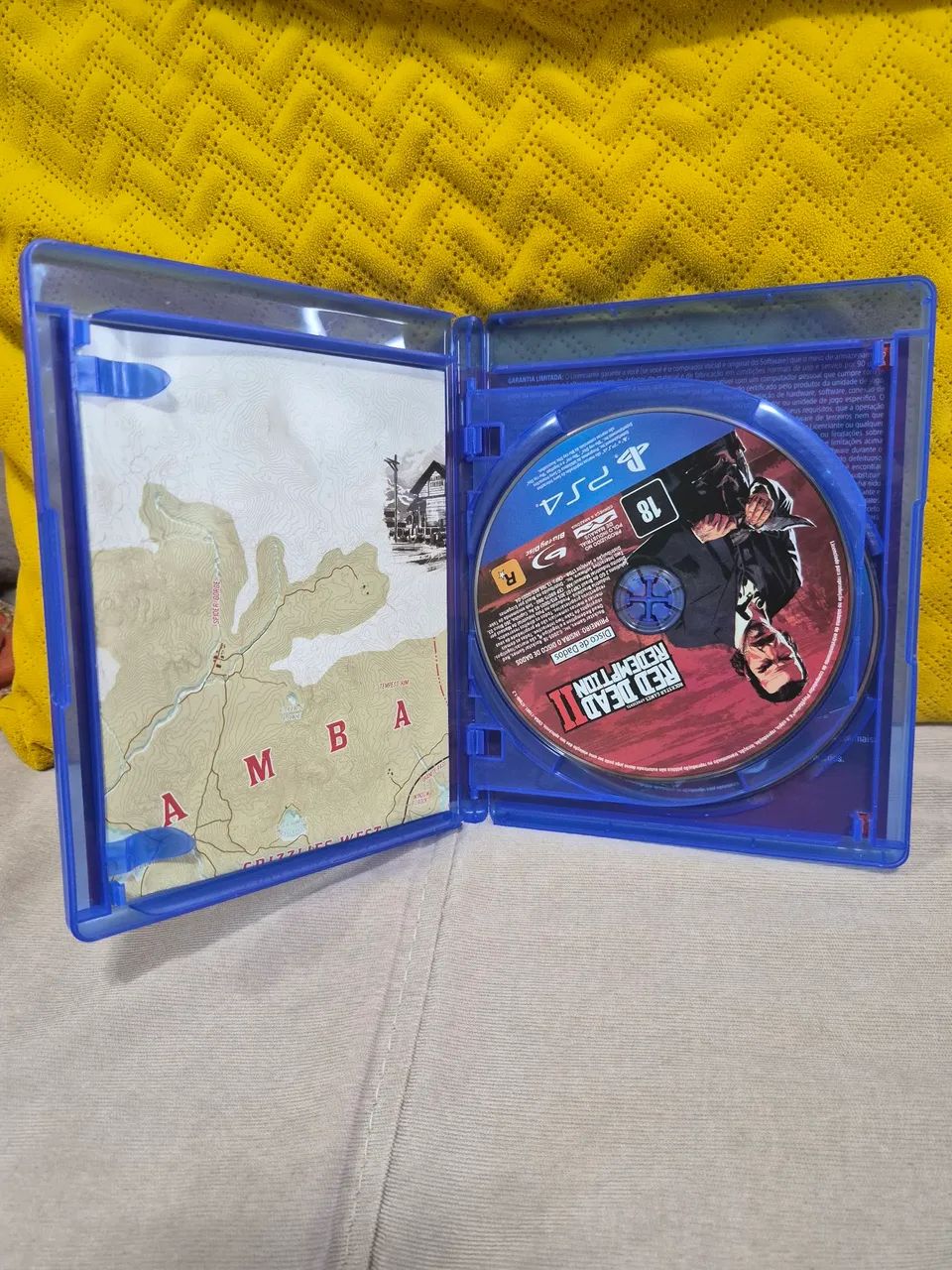 Jogo PS4 Red Dead Redemption II - Com mapa - Foto 3