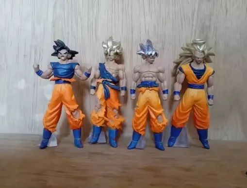 4 Bonecos Dragon Ball Son Goku Feito em PVC - Foto 3