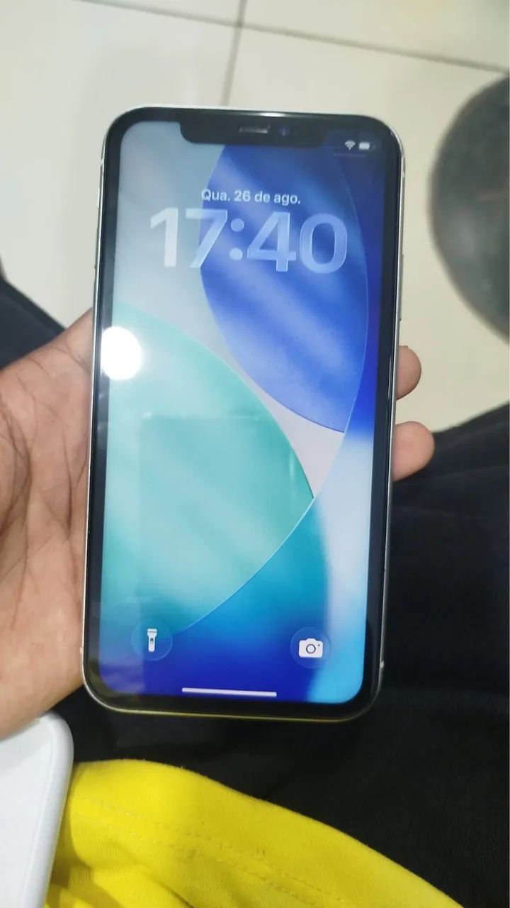 iPhone 11