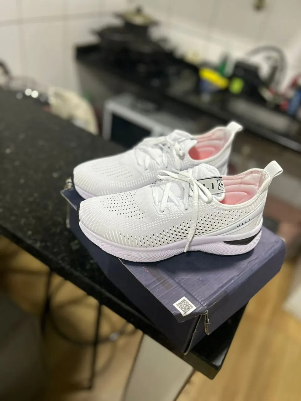 Mizuno Azul Escuro Semi Novo Nº 38/39 - Super Confortável, Casual