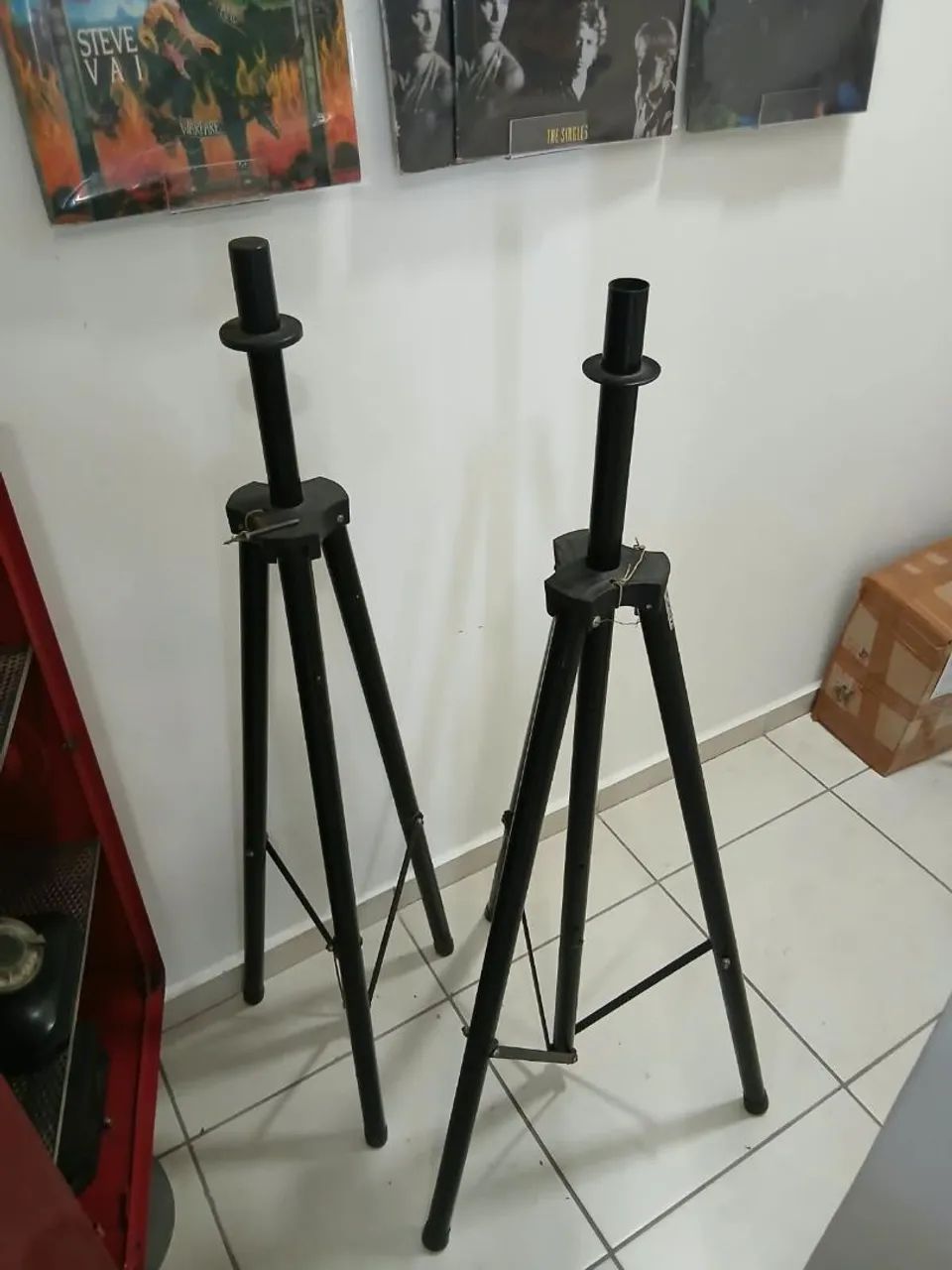 Tripé para caixas de som. - Foto 2