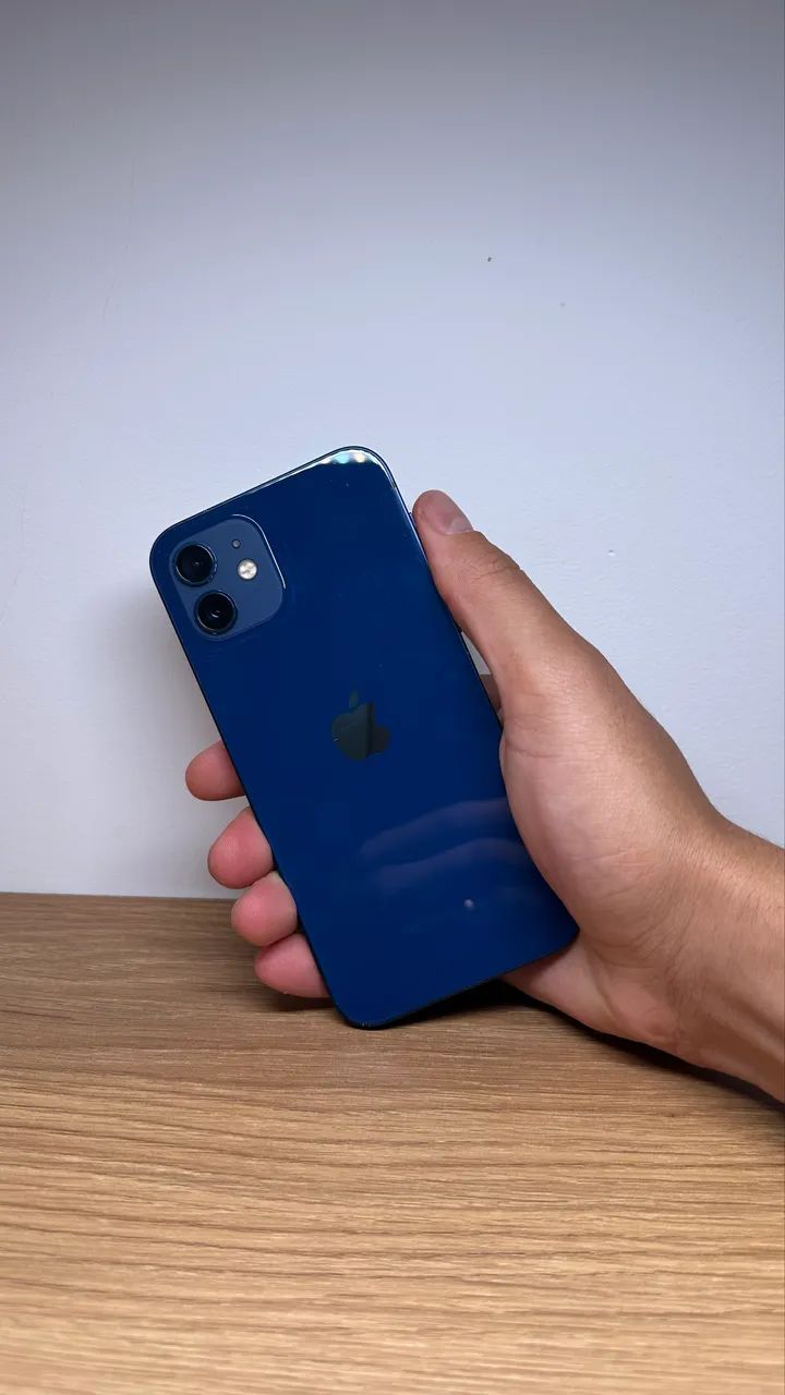 IPhone 12 - 64GB azul - bem conservado - Celulares e Smartphones