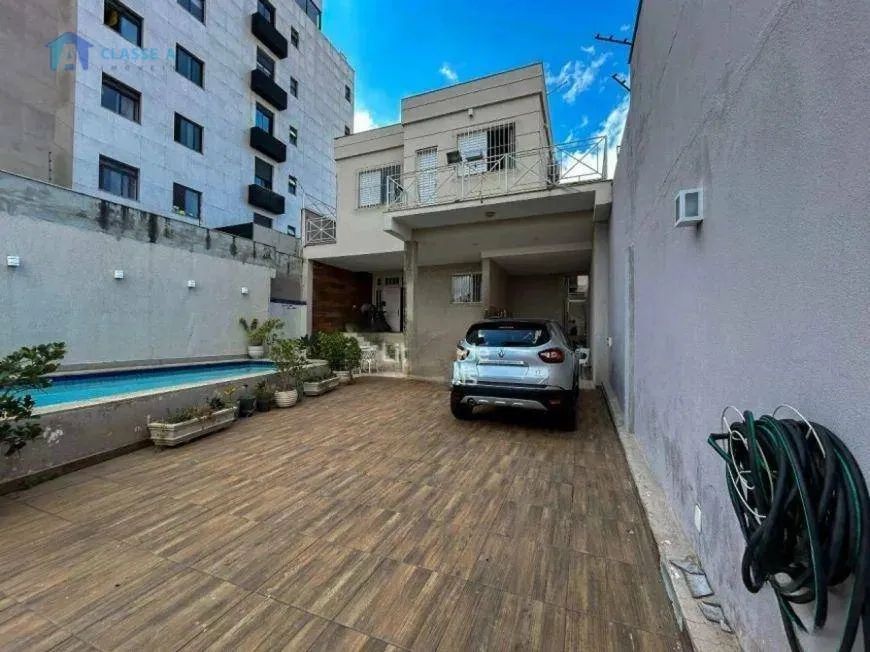 Casa com 4 Quartos à venda, no Caiçara - Foto 2