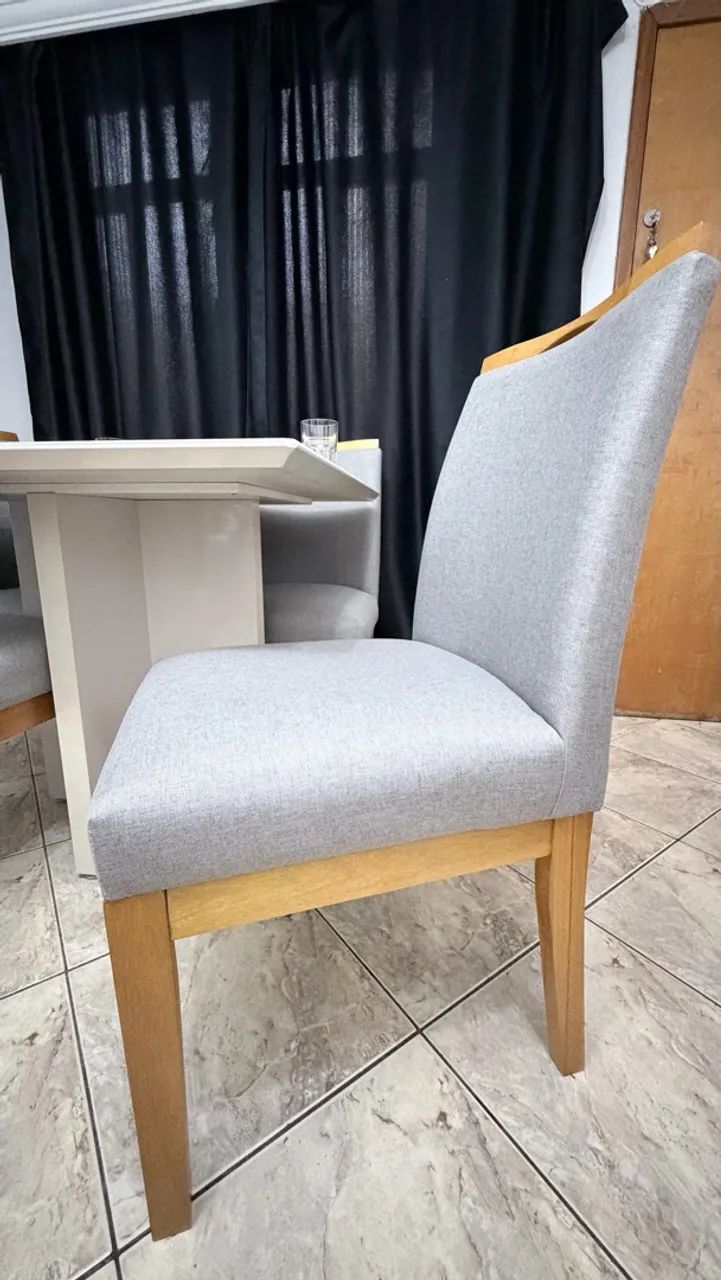 Conjunto de mesa de madeira com tampo de vidro - Foto 5