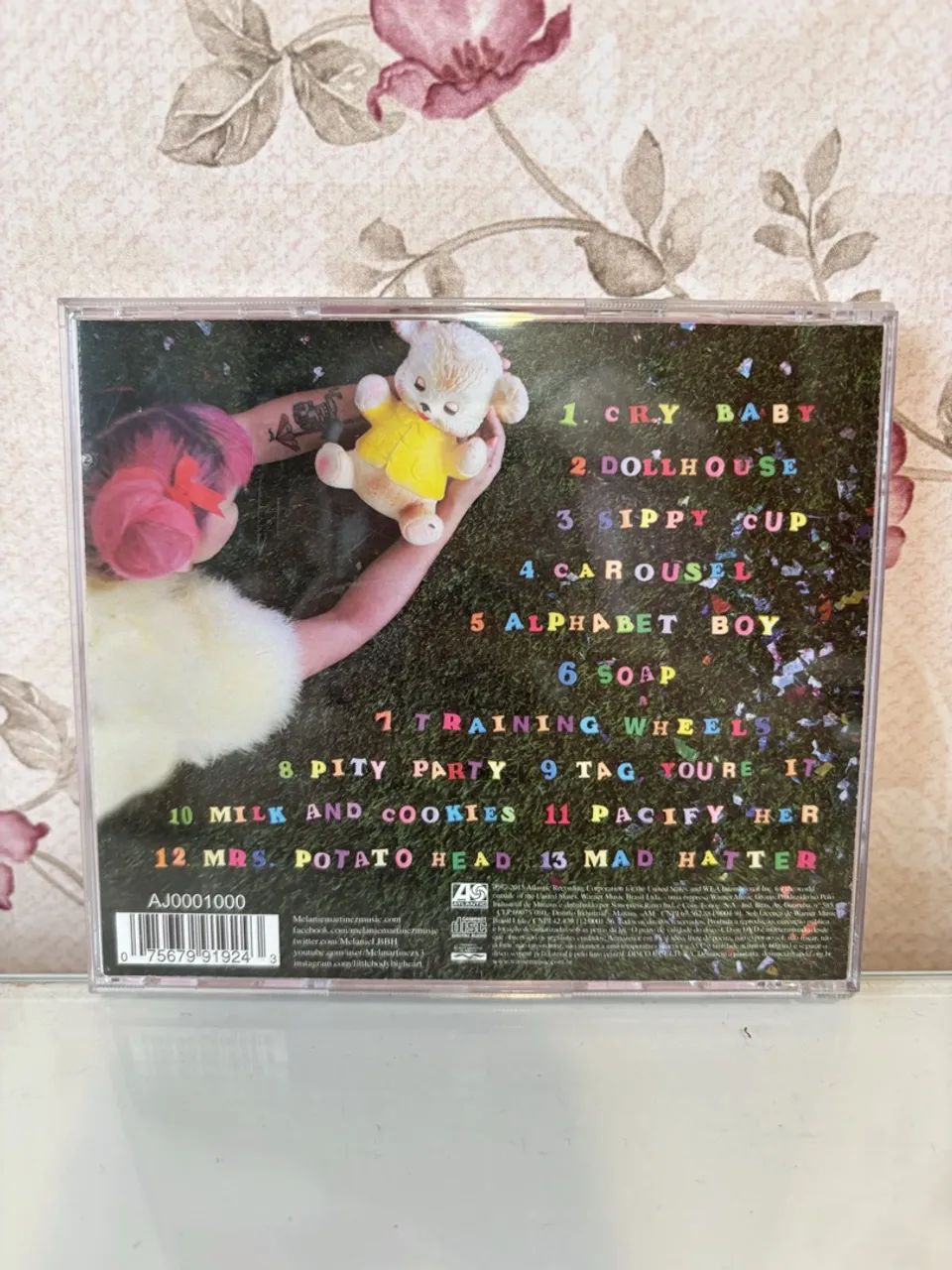 CD MELANIE MARTINEZ CRY BABY - Foto 2