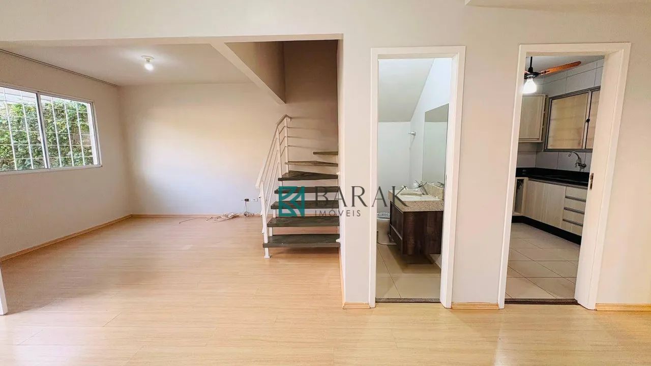 Casa com 3 dormitórios para alugar, 130 m² por R$ 4.300,00/mês - Borba Gato - Maringá/PR - Foto 2
