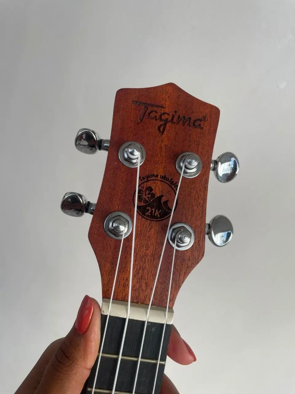 Vendo Ukulele Tagima 