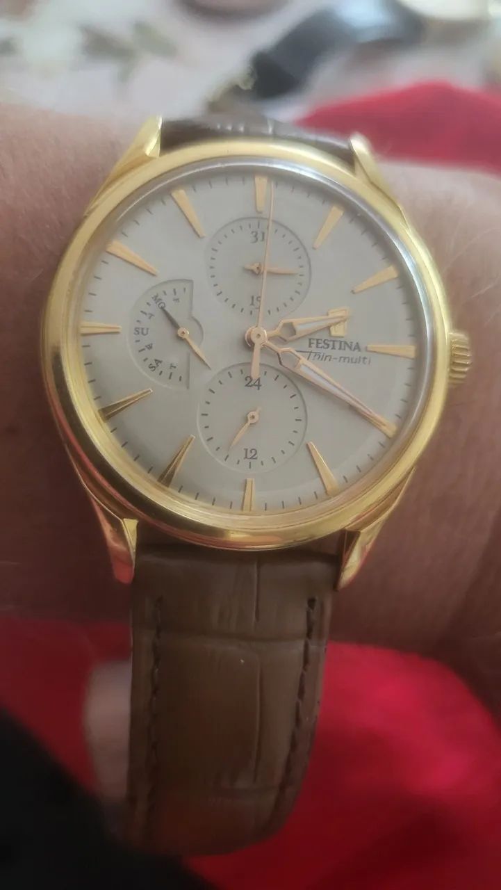 Relógio festina quartzo multi função 