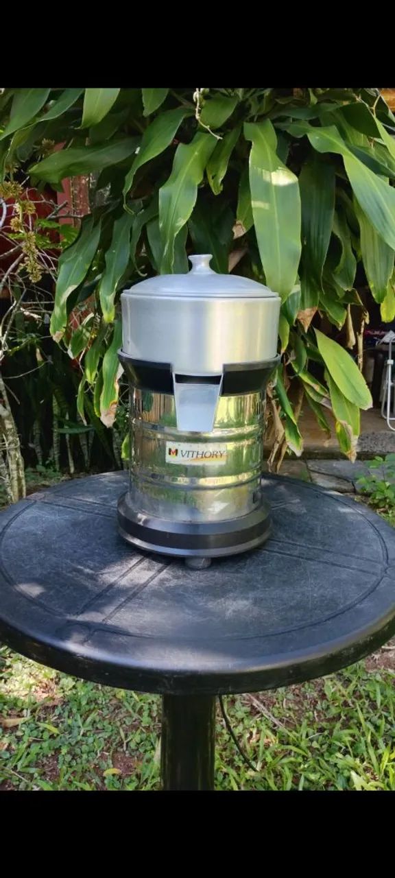 Espremedor de suco industrial de inox