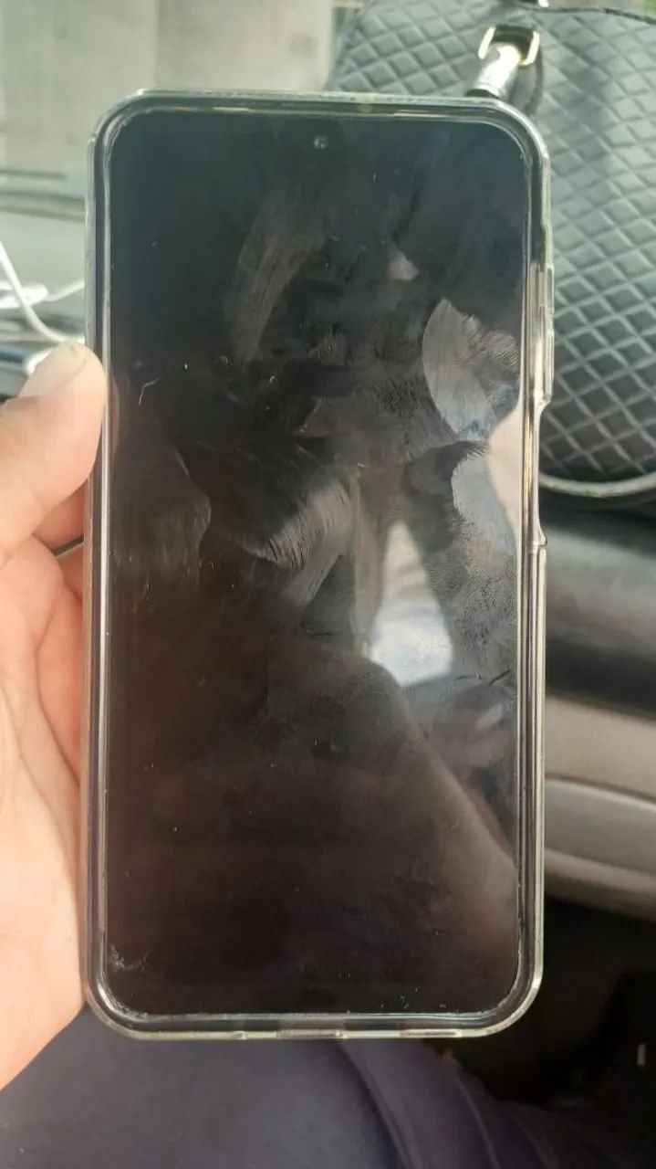 A16 semi novo 128gb