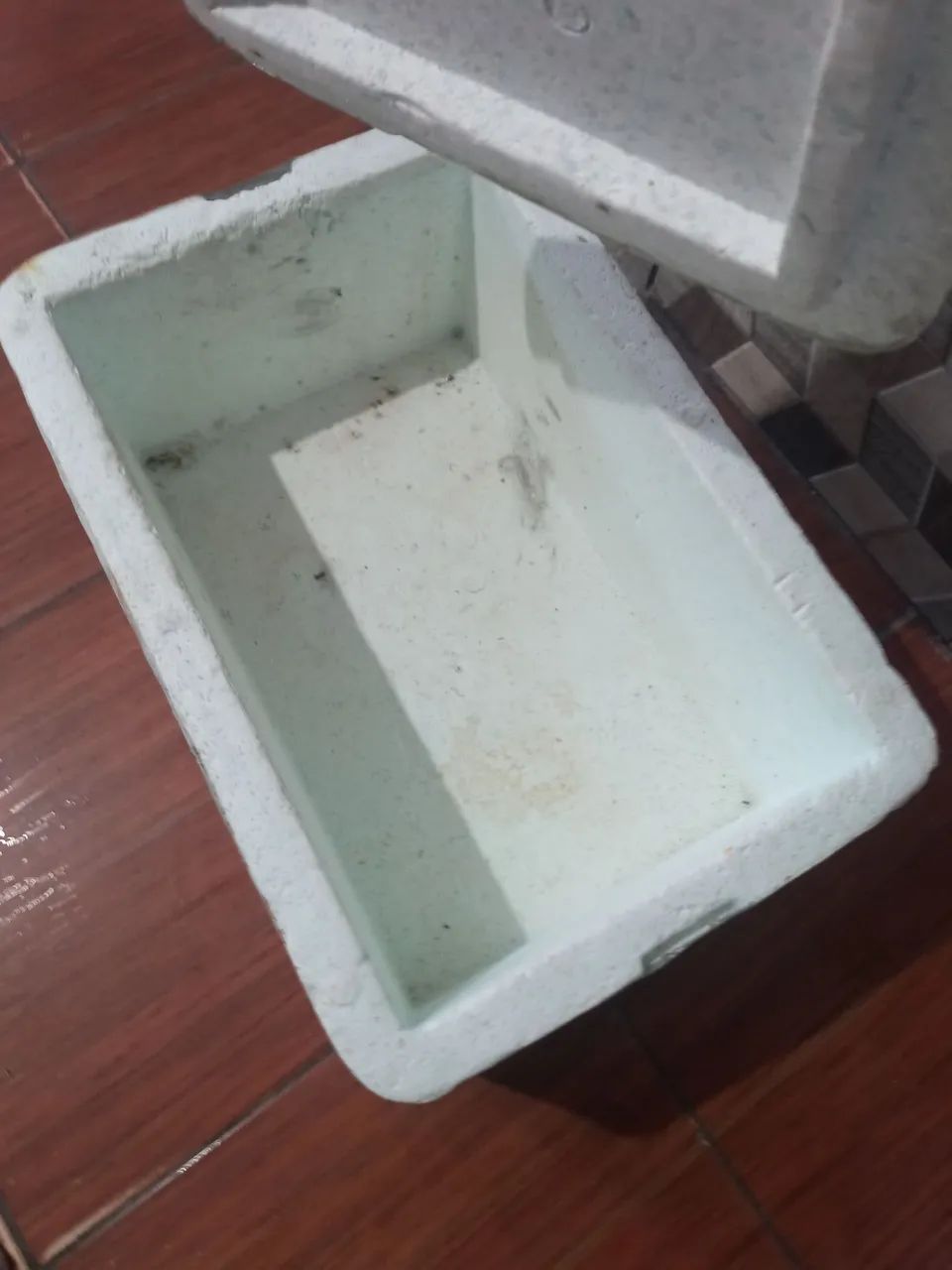 Caixa de isopor usada - Foto 5