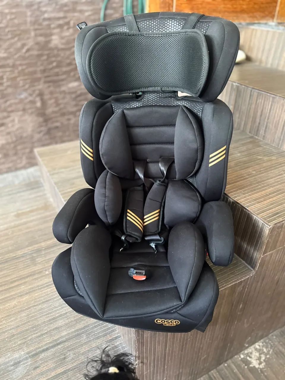 Carrinho de bebê com bebê conforto  - Foto 2