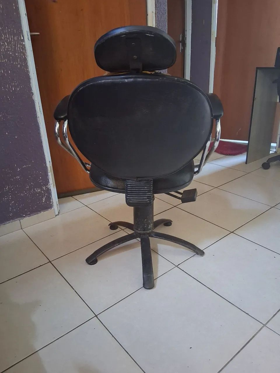 Cadeira de salão hidráulica  - Foto 2