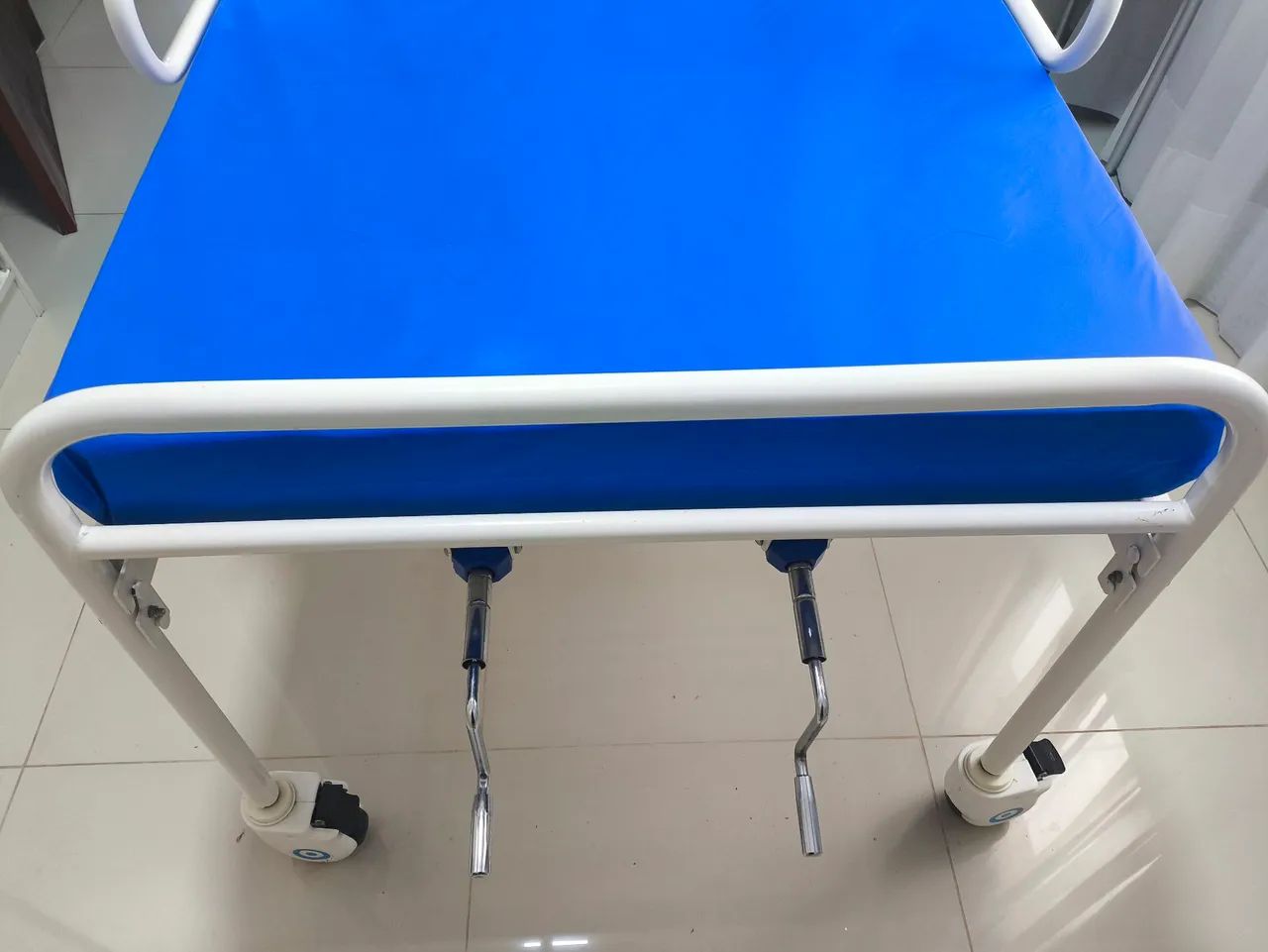 Cama hospitalar  - Foto 2