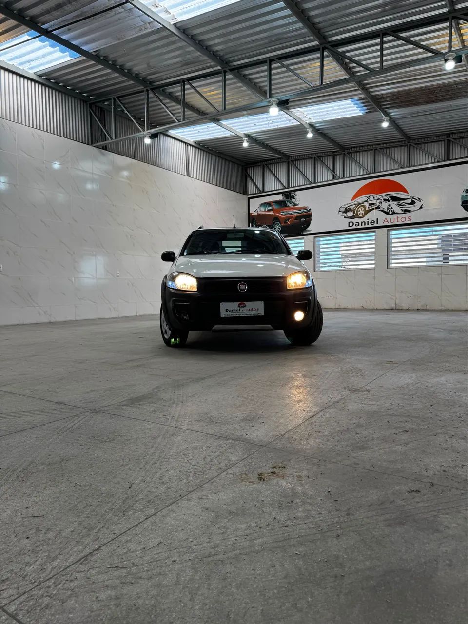 Fiat Strada Working Hard 1.4 Fire Flex 8V CE 2017 - Foto 4