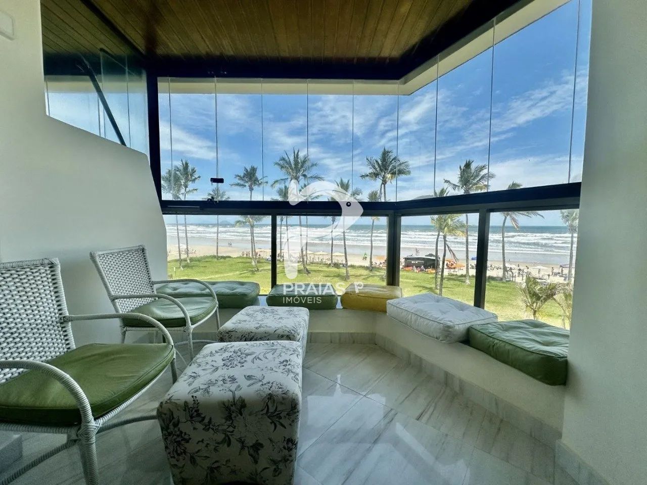Apartamento com vista para o mar, 2 suítes, Riviera de São Lourenço