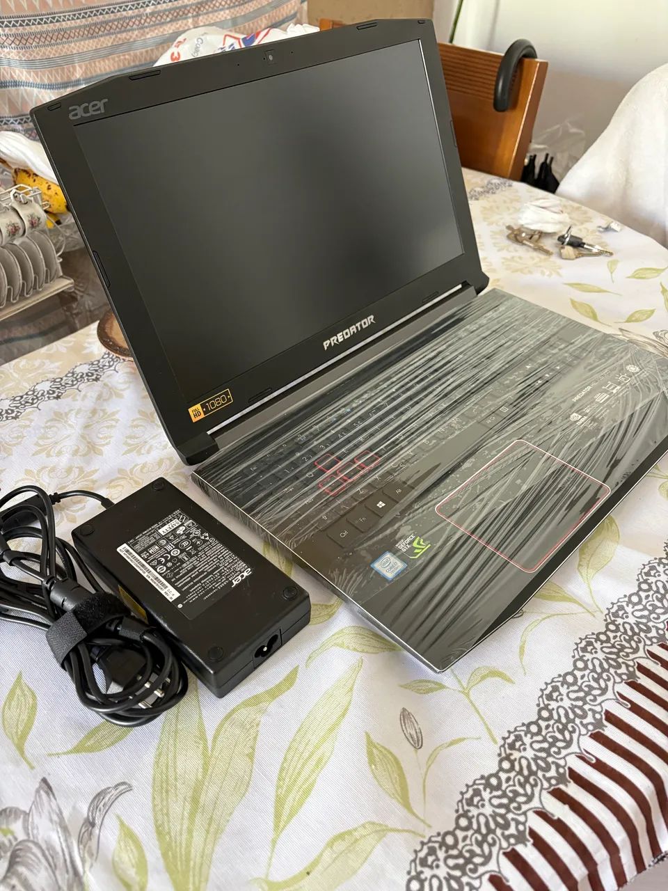 Notebook Gamer Acer Predator Helios 300 G3-572 i7 GTX 1060 - Defeito BGA - Foto 4