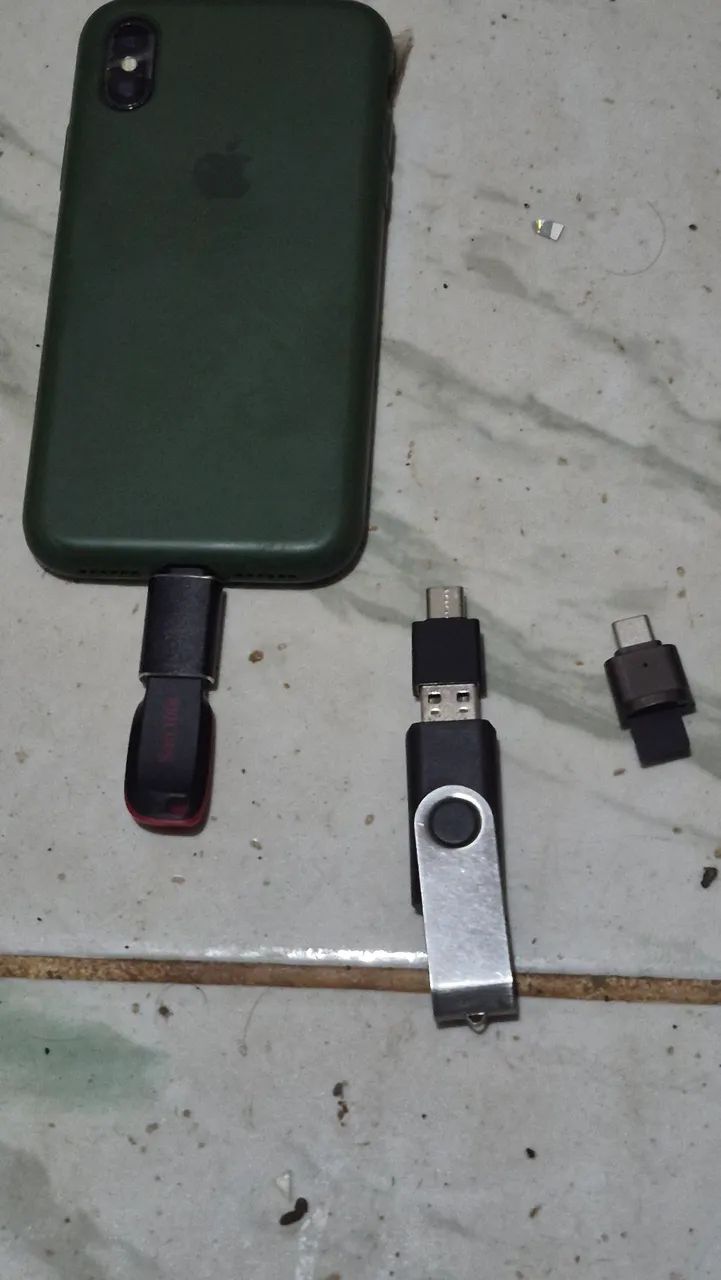 Cabo tipo c e iPhone pra cartão e pen drive  - Foto 3