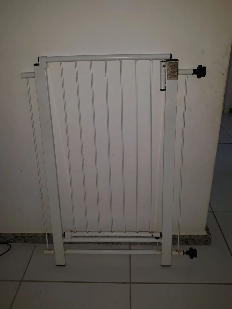 Grade pet e bebê com extensor