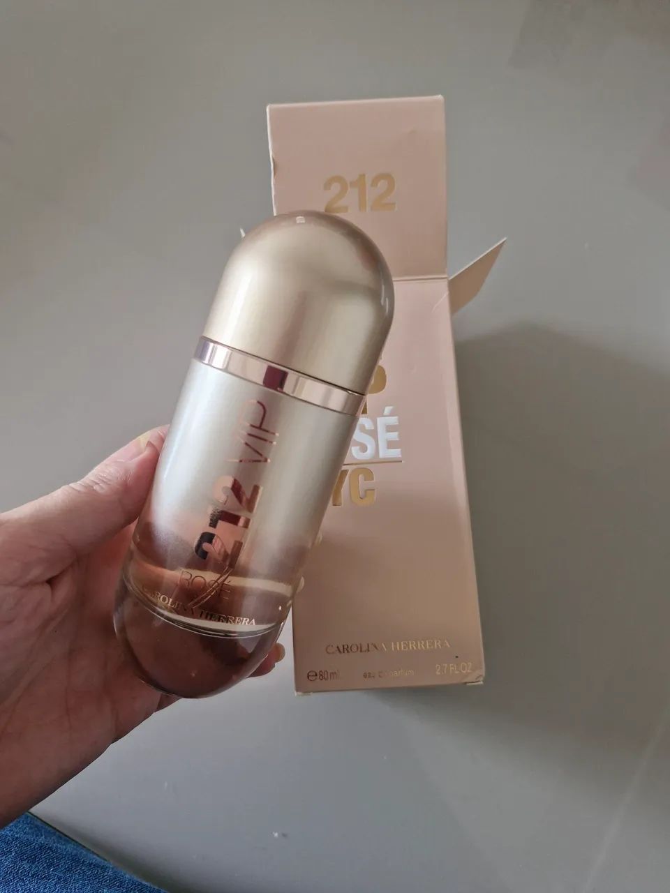 Perfume 212 vip rosé (original) - Foto 2