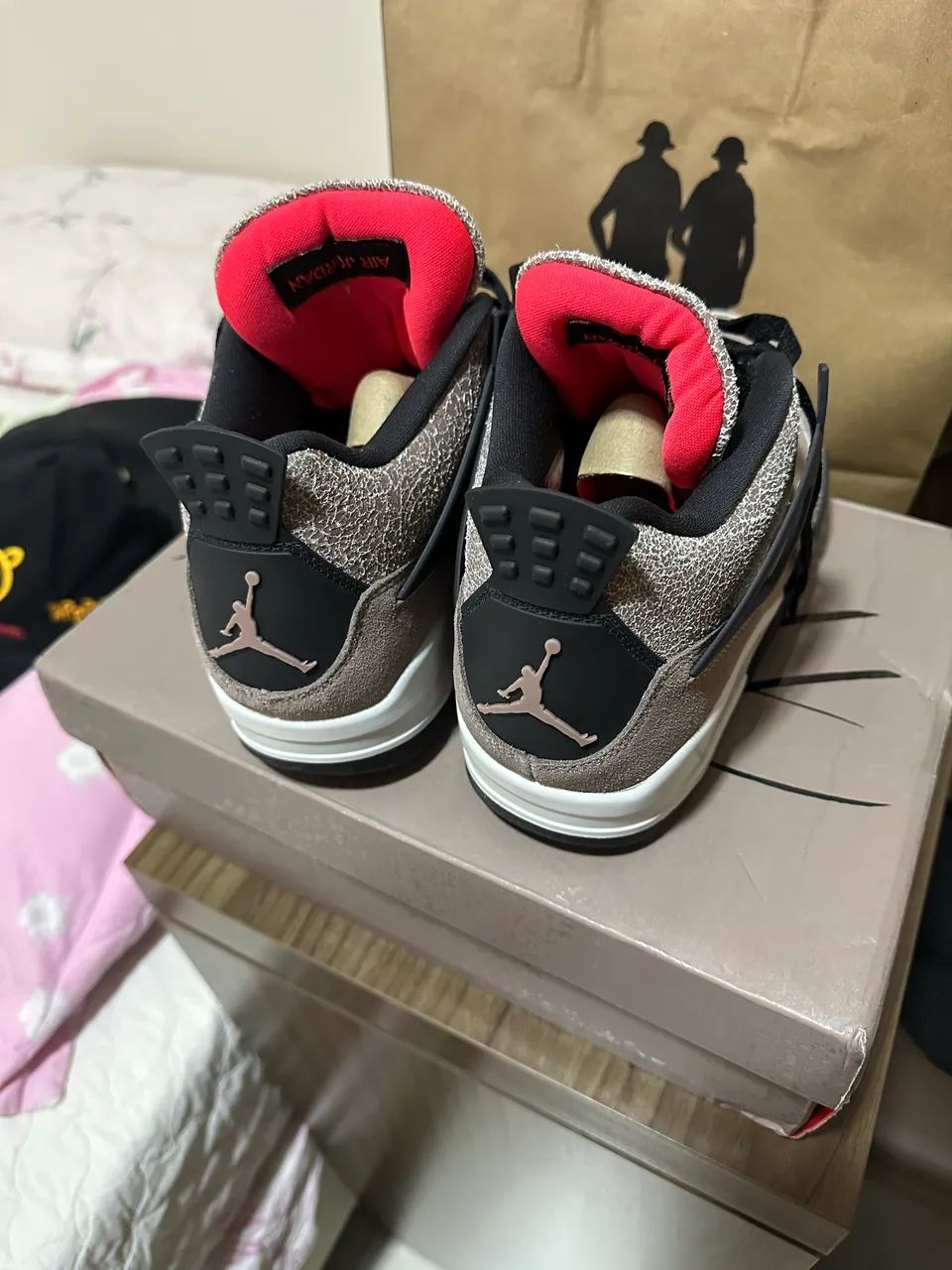 Jordan 4 Taupe raze, estou disposto a negociar! - Foto 2