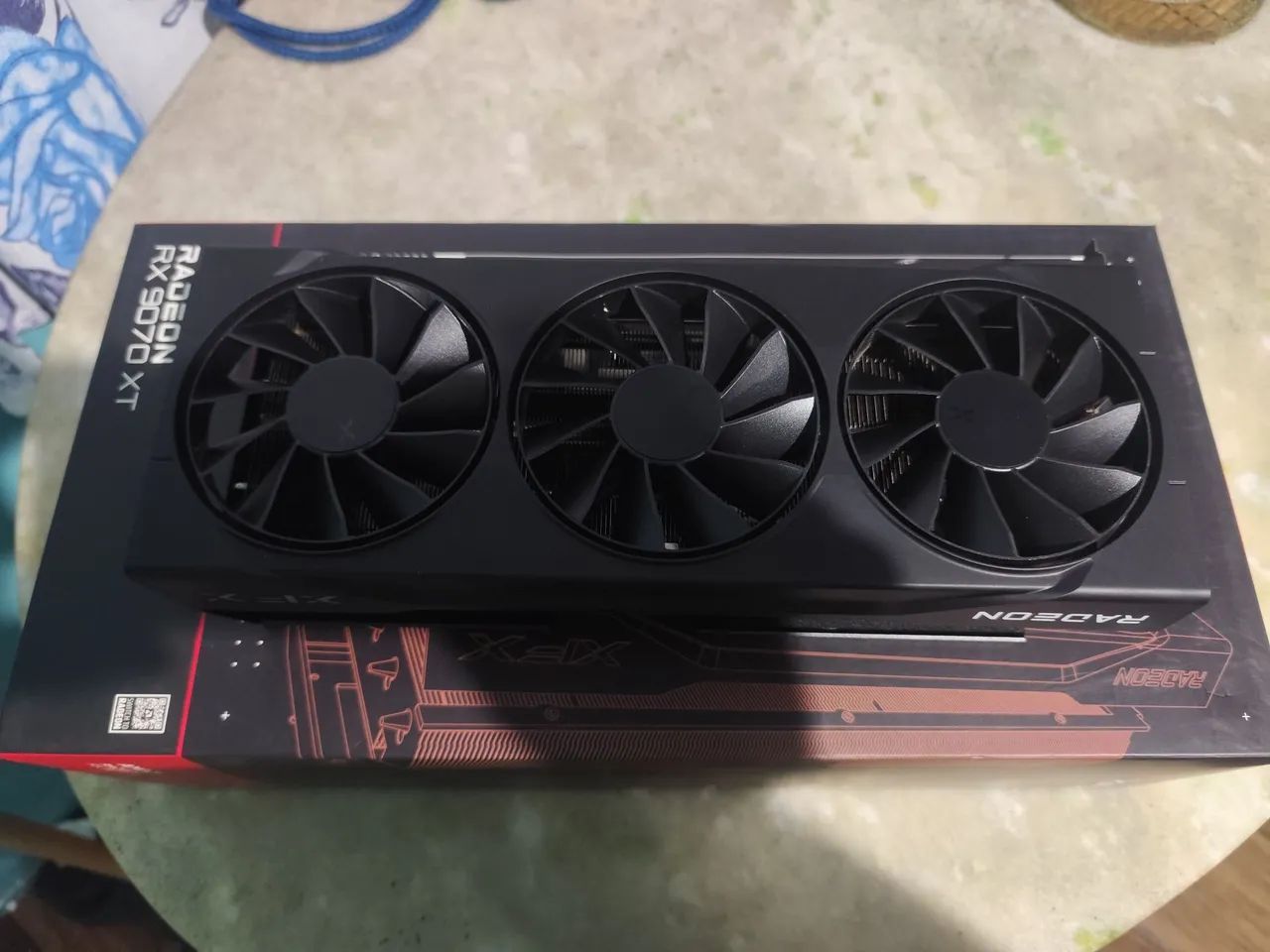 RTX9070xt  - Foto 2