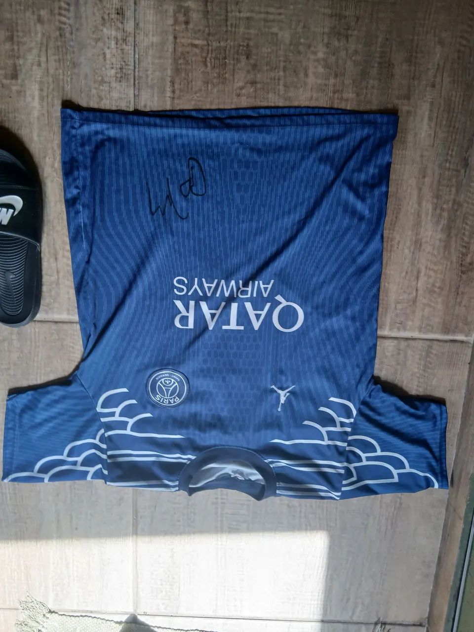 Camisa do PSG Autografada Pelo Cafu
