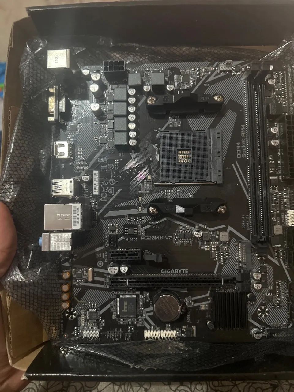 PLACA A520 GIGABYTE na GARANTIA