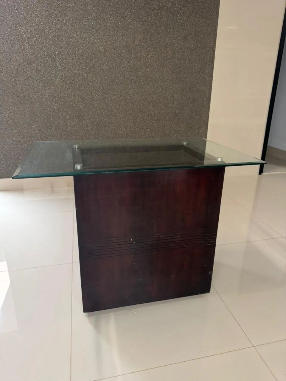Mesa tampo de Vidro 1,07x,70 - Foto 2