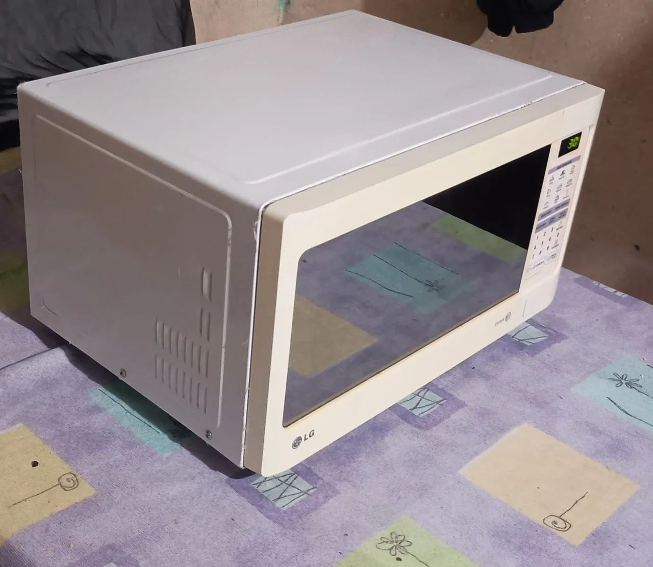 VENDO MICRO-ONDAS LG - Foto 4