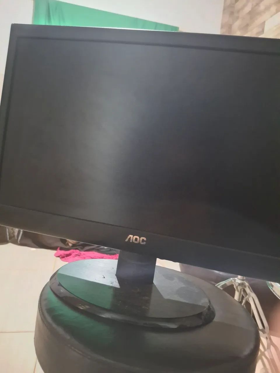 Monitor aoc usado