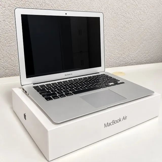 MacBook Air 13 2017 i5 8GB 256GB SSD